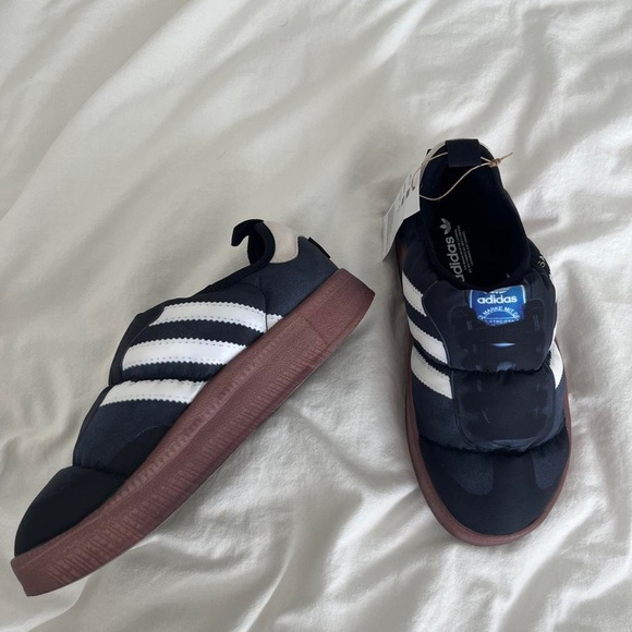 Adidas PUFFYLETTE SAMBA SHOES - Picture 3 of 4